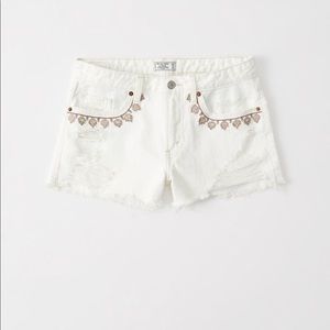 NWT Abercrombie Harper White Jean Shorts